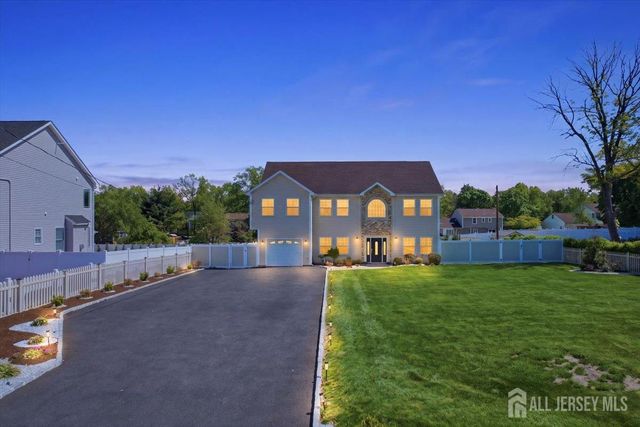69 Morris Avenue, Piscataway, NJ 08854