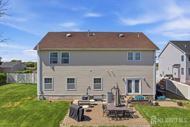 69 Morris Avenue, Piscataway, NJ 08854