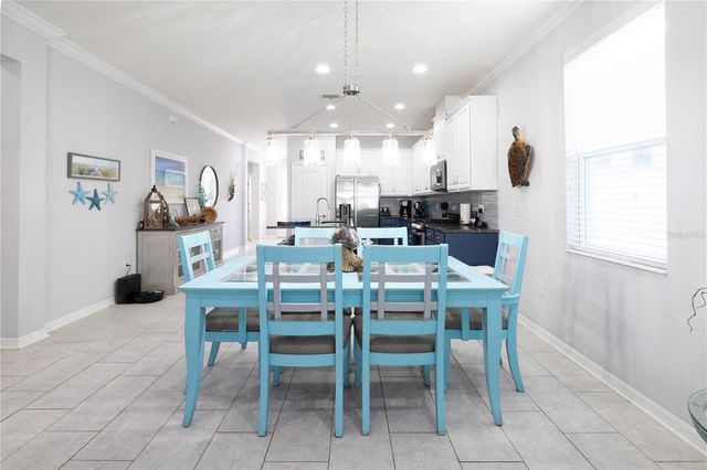 8234 GRAY KINGBIRD DR, Winter Garden, FL 34787