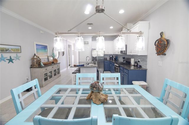 8234 GRAY KINGBIRD DR, Winter Garden, FL 34787