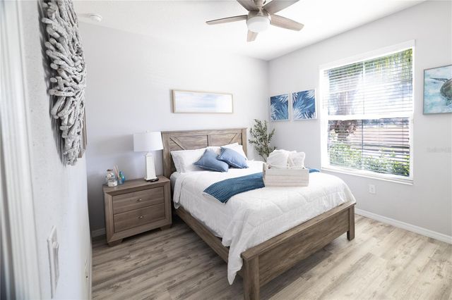 8234 GRAY KINGBIRD DR, Winter Garden, FL 34787