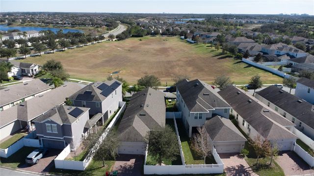 8234 GRAY KINGBIRD DR, Winter Garden, FL 34787