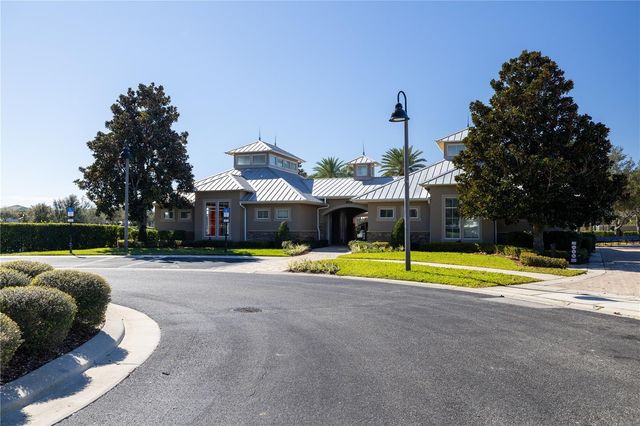 8234 GRAY KINGBIRD DR, Winter Garden, FL 34787