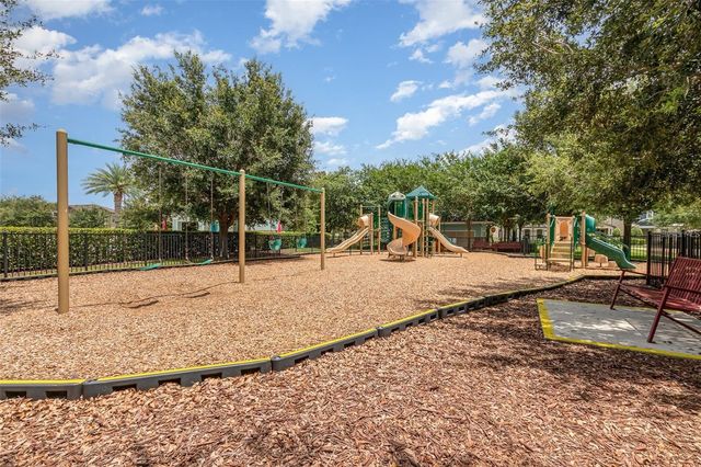 8234 GRAY KINGBIRD DR, Winter Garden, FL 34787