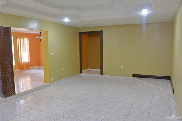 2270 E Anacua Circle, Roma, TX 78584