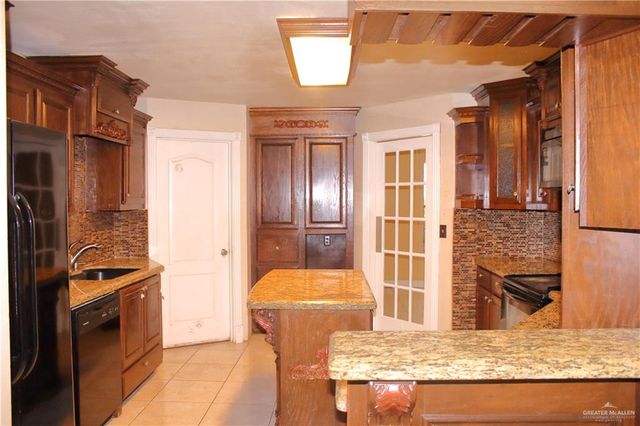 2270 E Anacua Circle, Roma, TX 78584