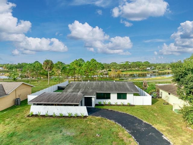 197 Sandpiper Avenue, Royal Palm Beach, FL 33411