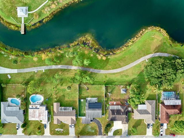 197 Sandpiper Avenue, Royal Palm Beach, FL 33411