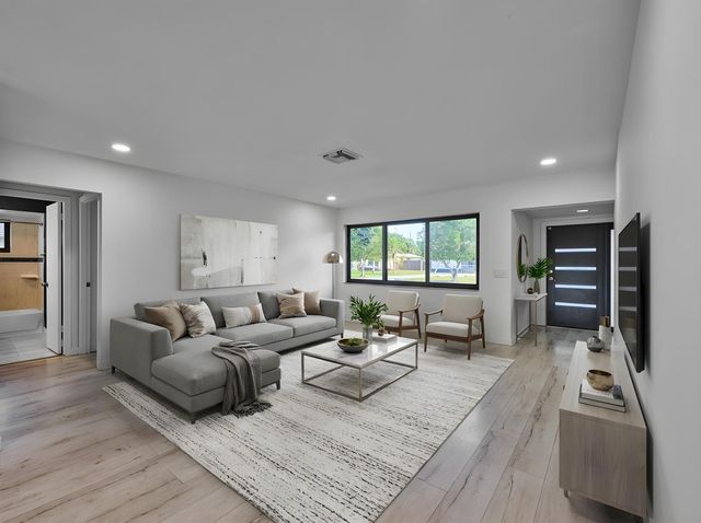 197 Sandpiper Avenue, Royal Palm Beach, FL 33411