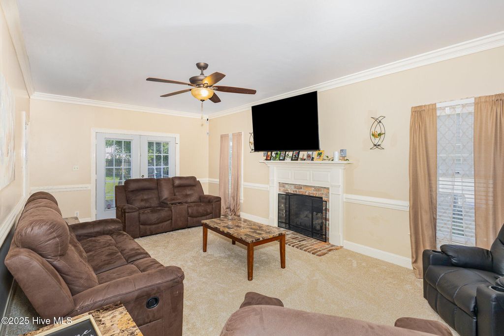 2906 Brentwood Drive N, Wilson, NC 27896
