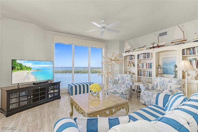 4198 Bay Beach LN 174, Fort Myers Beach, FL 33931