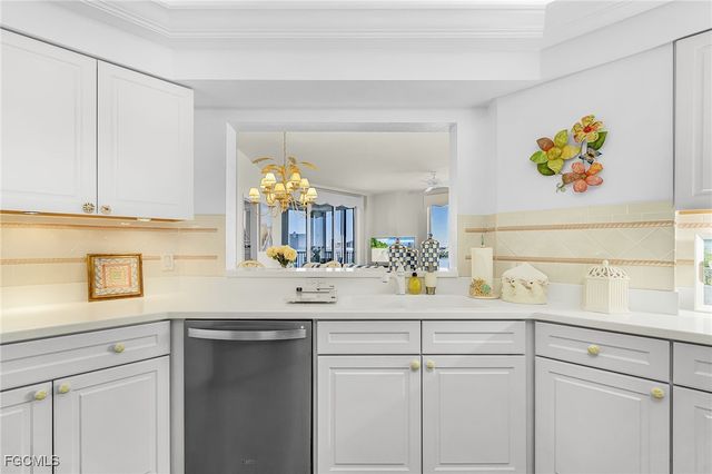 4198 Bay Beach LN 174, Fort Myers Beach, FL 33931