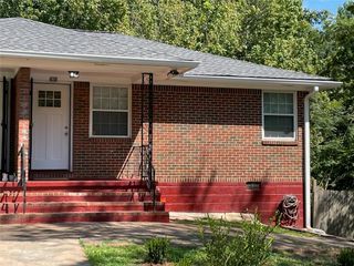 672 Clifton SE Road, Atlanta, GA 30316