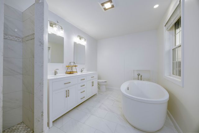 4 Sterling Circle 4, Medway, MA 02053