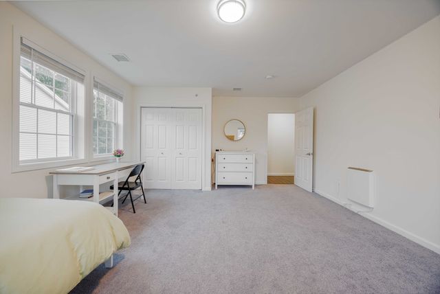 4 Sterling Circle 4, Medway, MA 02053