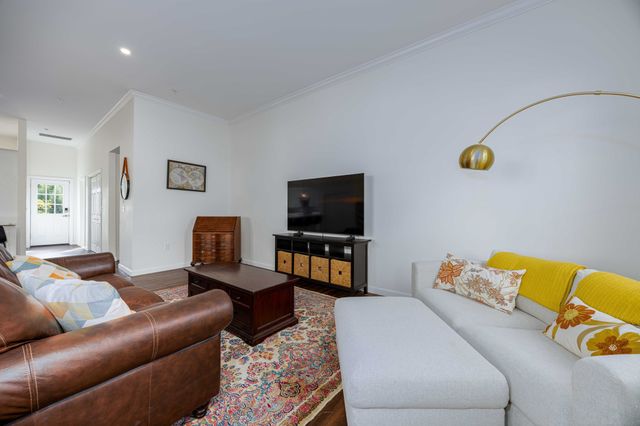 4 Sterling Circle 4, Medway, MA 02053