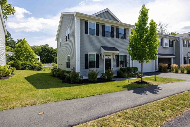 4 Sterling Circle 4, Medway, MA 02053
