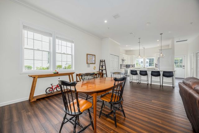 4 Sterling Circle 4, Medway, MA 02053