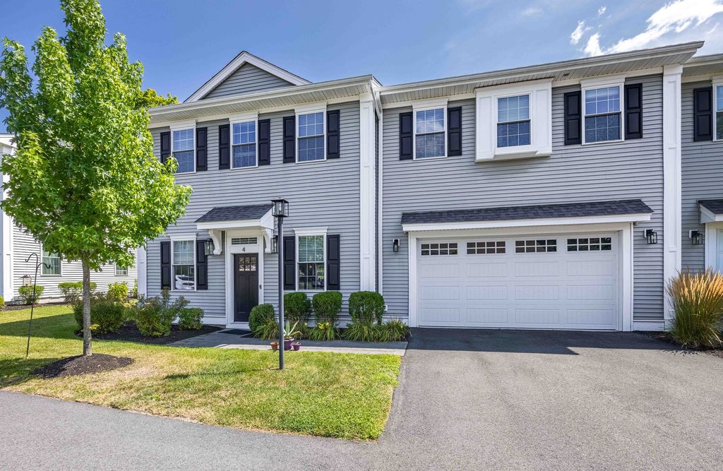 4 Sterling Circle 4, Medway, MA 02053