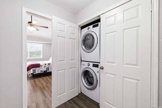 6011 Glen Heather, San Antonio, TX 78240