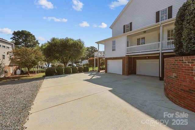 17200 Randalls Ferry Road, Norwood, NC 28128