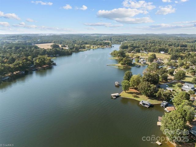 17200 Randalls Ferry Road, Norwood, NC 28128