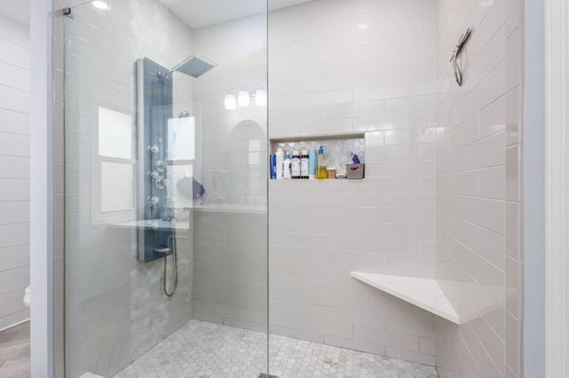 54393 Amber Drive, Macomb, MI 48042