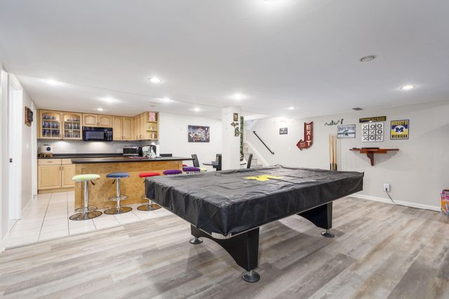 54393 Amber Drive, Macomb, MI 48042