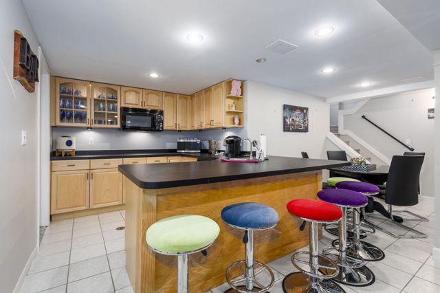 54393 Amber Drive, Macomb, MI 48042