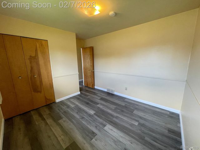 30987 BOEWE Drive, Warren, MI 48092