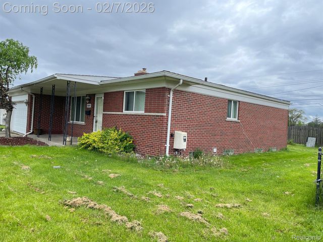 30987 BOEWE Drive, Warren, MI 48092