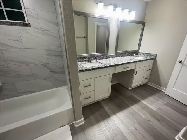 24725 Waterford, Hempstead, TX 77445