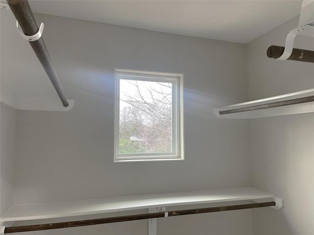 24725 Waterford, Hempstead, TX 77445