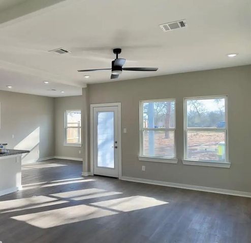 24725 Waterford, Hempstead, TX 77445