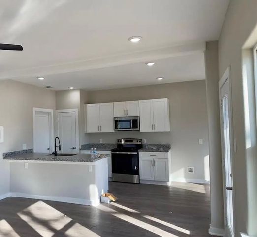 24725 Waterford, Hempstead, TX 77445