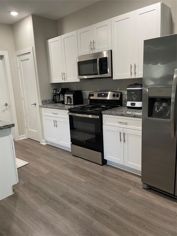 24725 Waterford, Hempstead, TX 77445