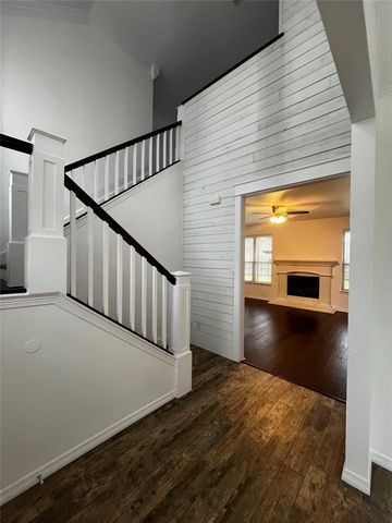 6406 Mill Valley Drive, Midlothian, TX 76065