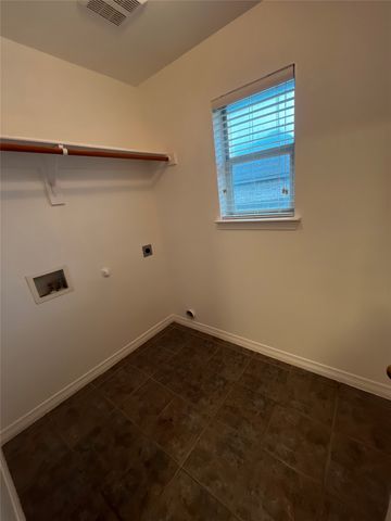 6406 Mill Valley Drive, Midlothian, TX 76065