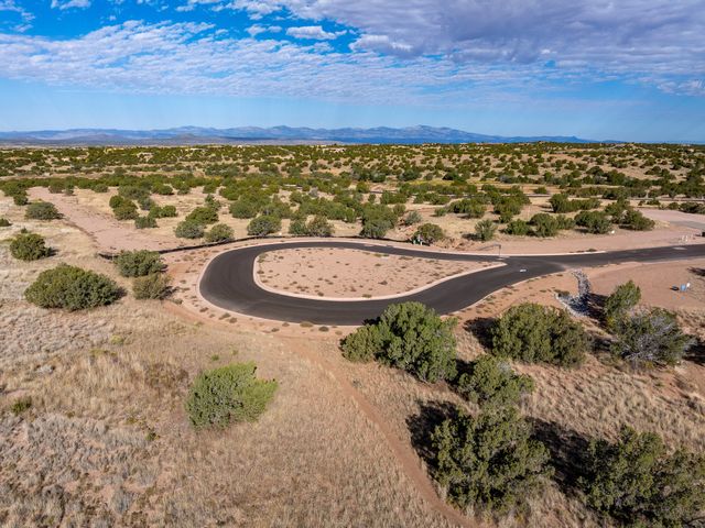 24 Tierra Antigua, Santa Fe, NM 87506
