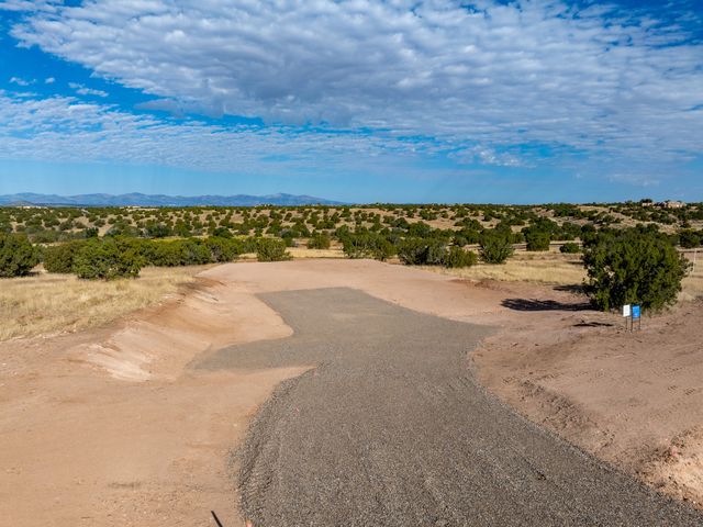 24 Tierra Antigua, Santa Fe, NM 87506