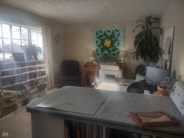 1313 W Roberts Avenue, Marion, IN 46952