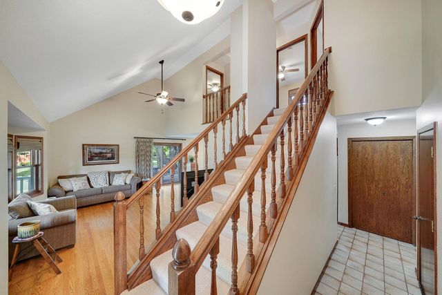 5364 W 132nd Street, Savage, MN 55378