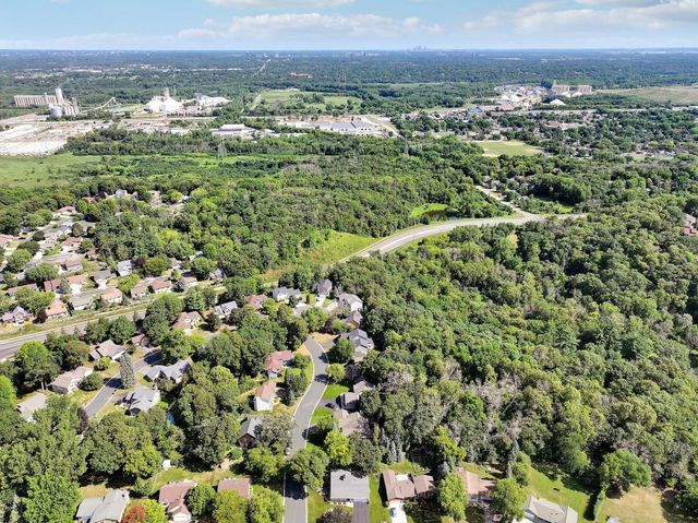5364 W 132nd Street, Savage, MN 55378