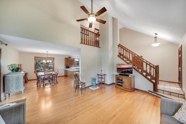 5364 W 132nd Street, Savage, MN 55378