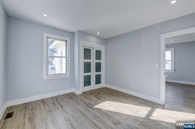 100 Arthur, Ridgefield Park, NJ 07660