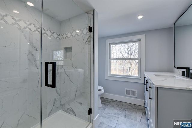 100 Arthur, Ridgefield Park, NJ 07660