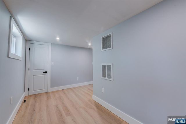 100 Arthur, Ridgefield Park, NJ 07660