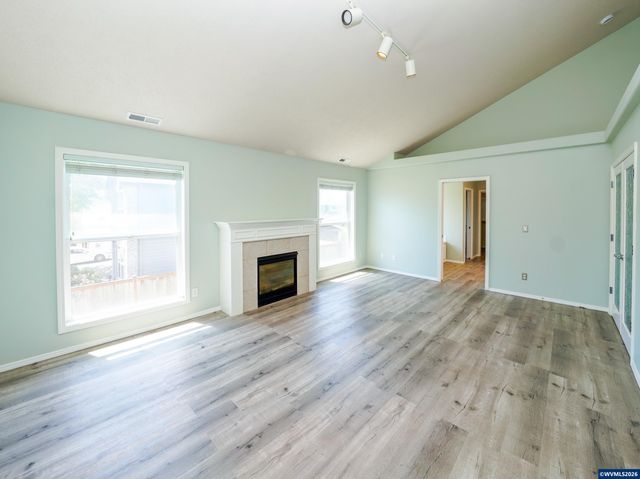 692 Burgundy Av NE, Keizer, OR 97303