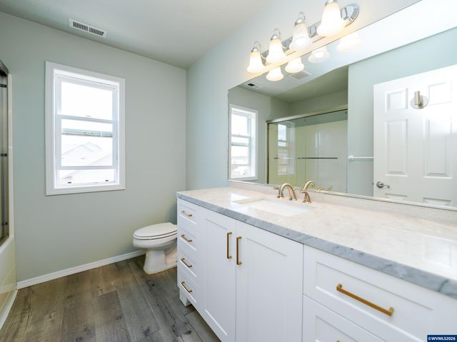 692 Burgundy Av NE, Keizer, OR 97303
