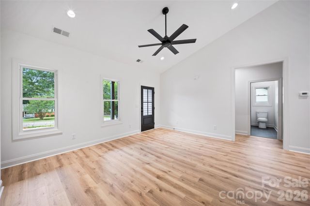 3301 Eva Drive NW, Concord, NC 28027